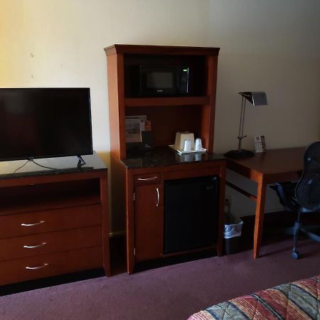 Huntingdon Motor Inn Eksteriør bilde