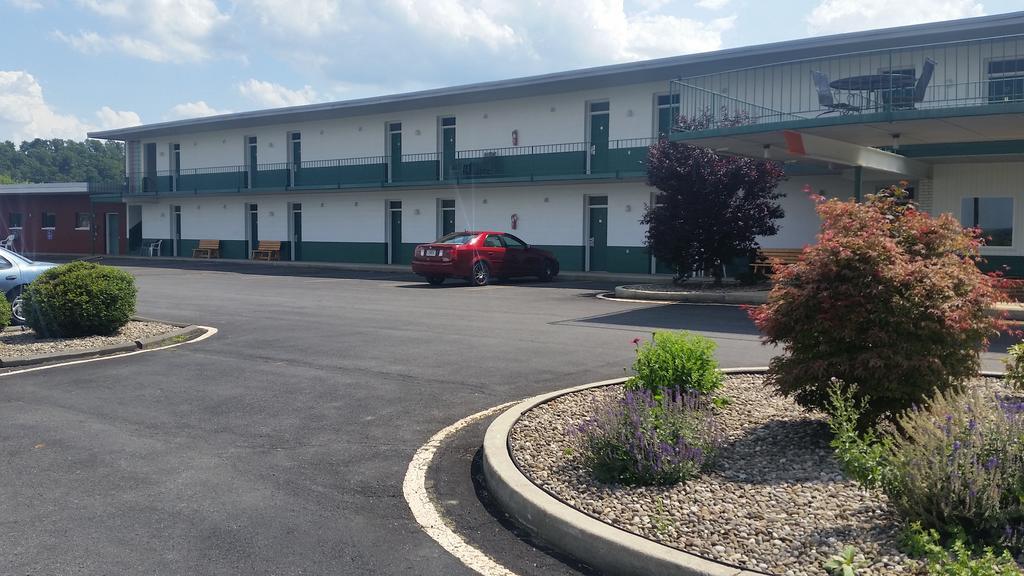 Huntingdon Motor Inn Eksteriør bilde