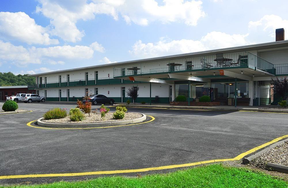 Huntingdon Motor Inn Eksteriør bilde