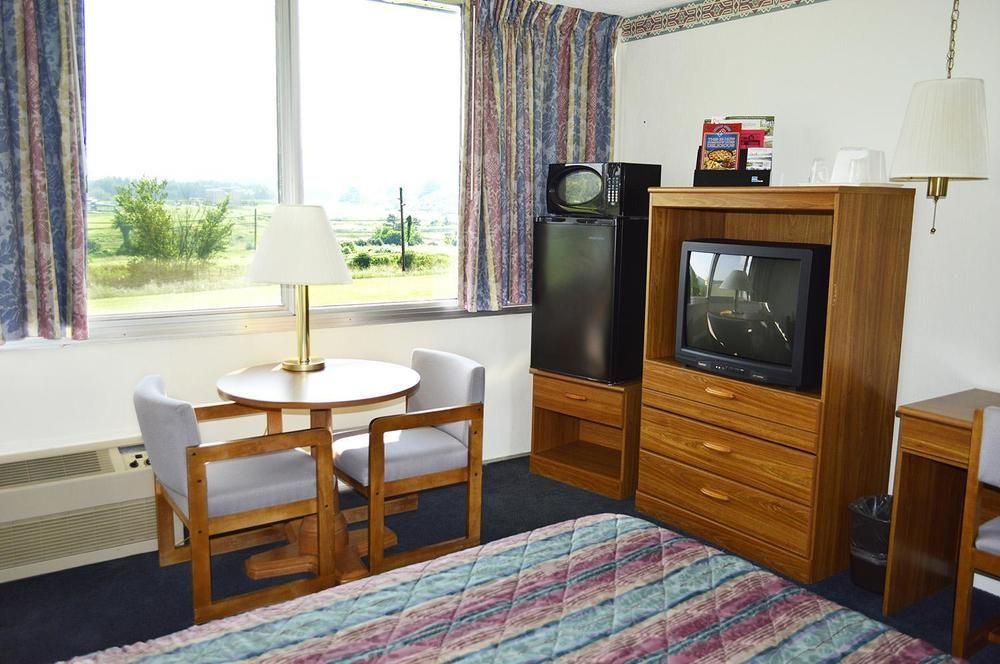 Huntingdon Motor Inn Eksteriør bilde