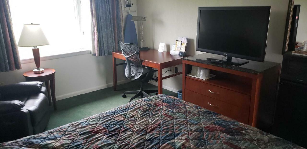 Huntingdon Motor Inn Eksteriør bilde