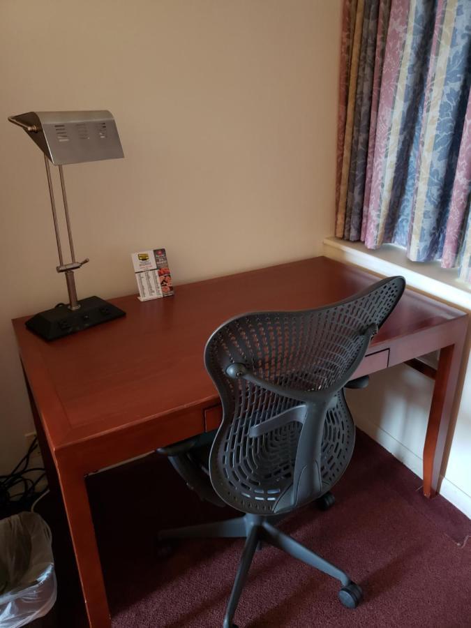 Huntingdon Motor Inn Eksteriør bilde